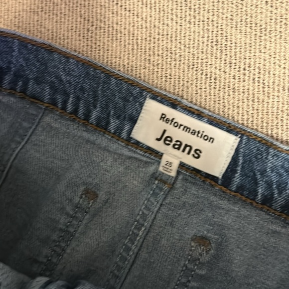 Reformation jeans size 25 - Picture 2 of 4